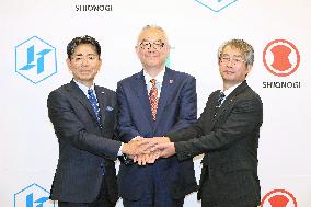 Shionogi acquires JT Group's pharmaceutical business